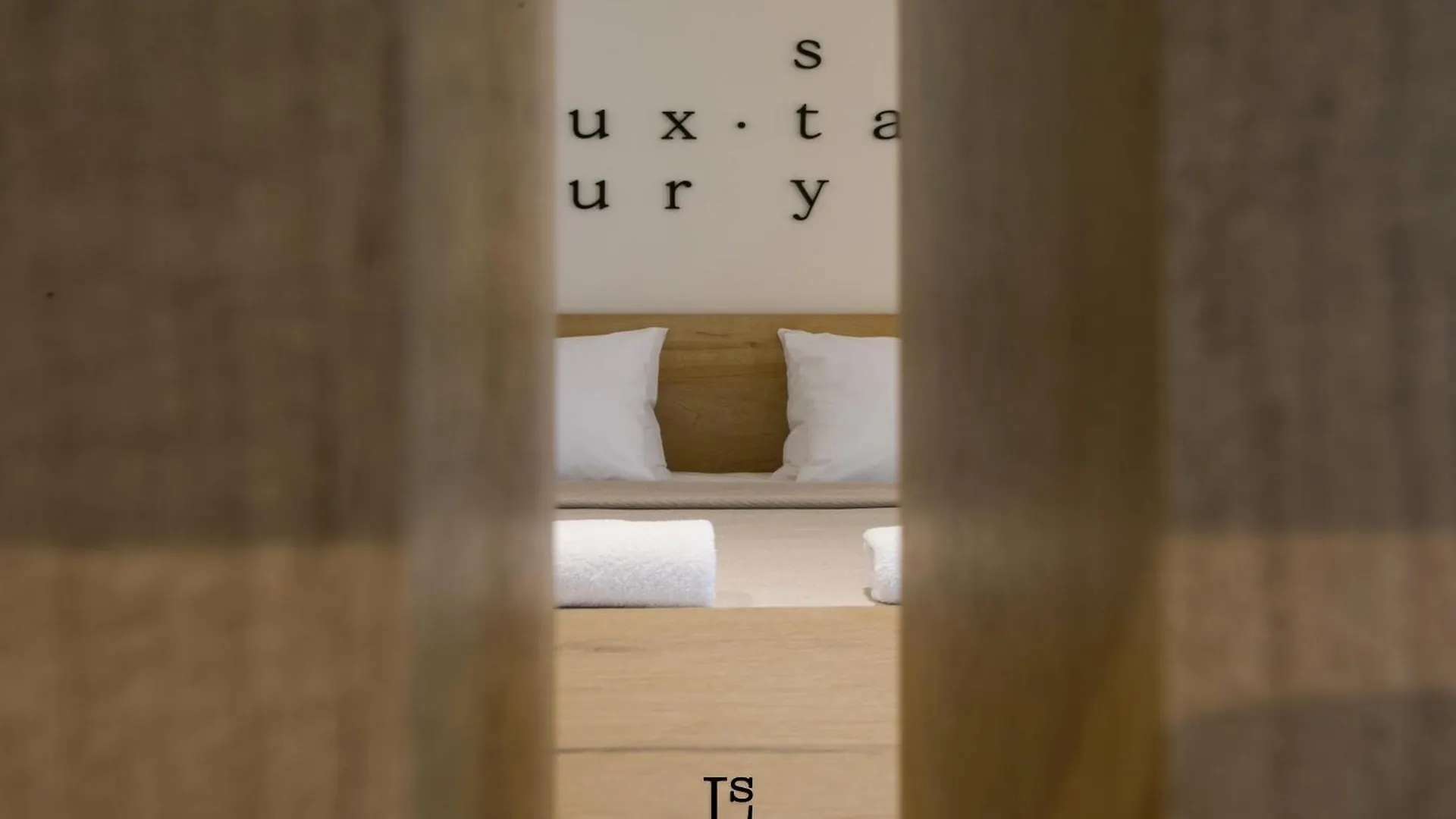 Luxury Stay location